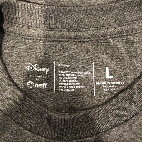 Disney Tshirt size L - Picture 2 of 3